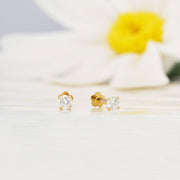 Solitaire Petal Flat-Back Stud | 3mm & 4mm