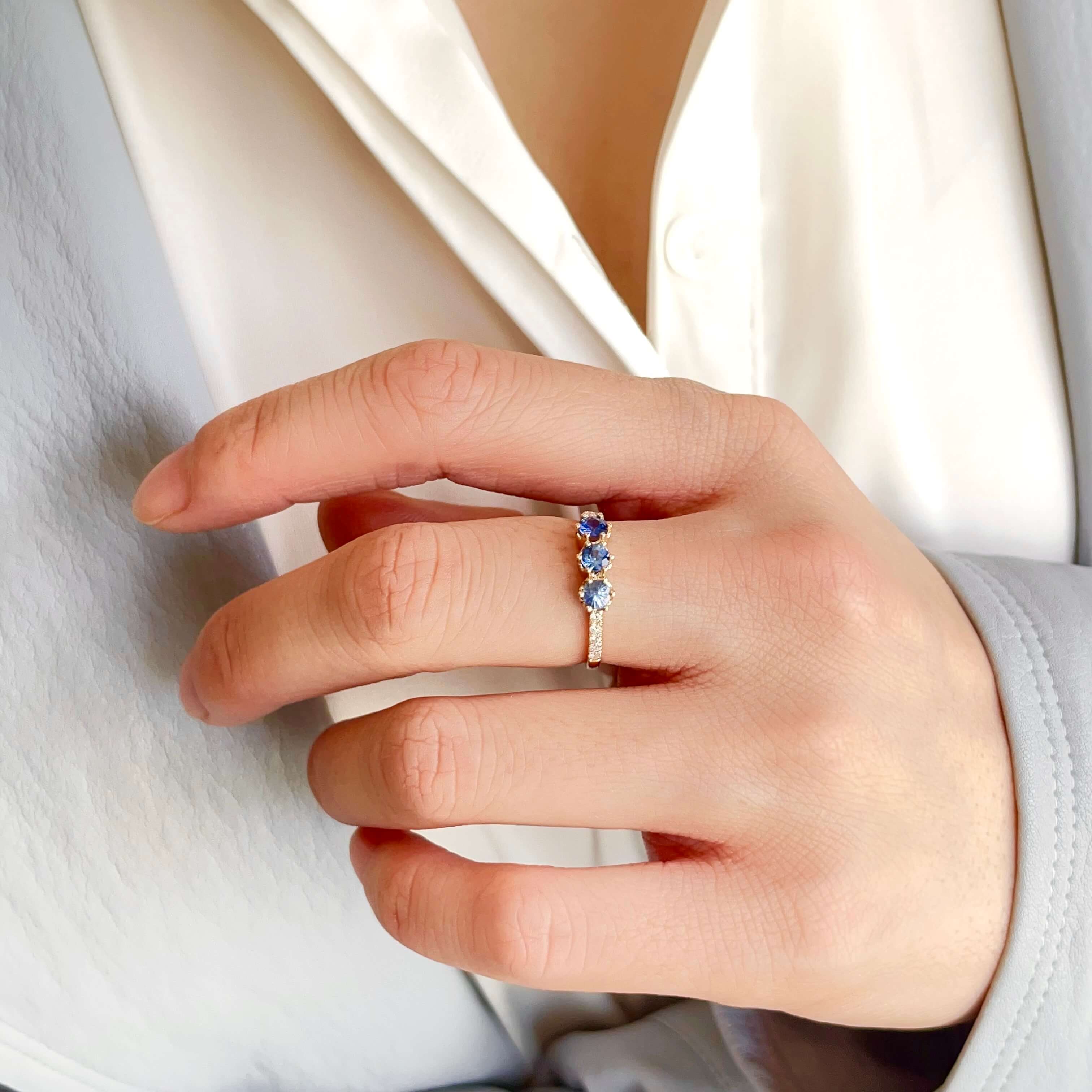 Azure Flow Ring
