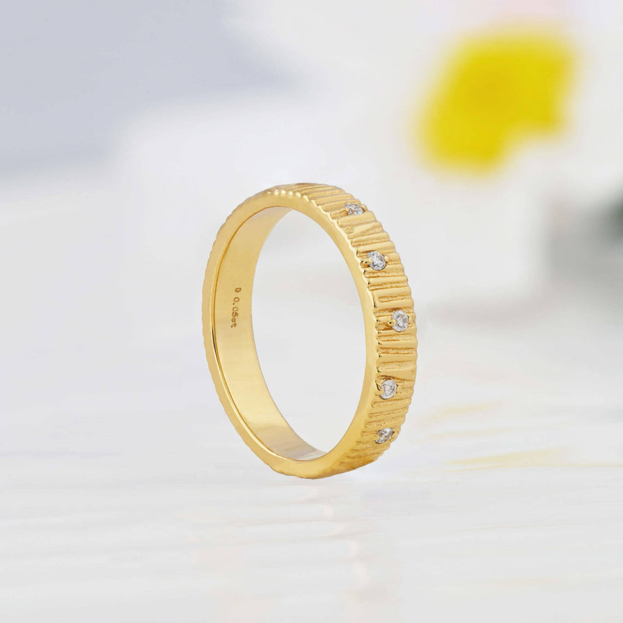 Dew-Dappled Bark Band