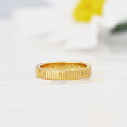 Dew-Dappled Bark Band