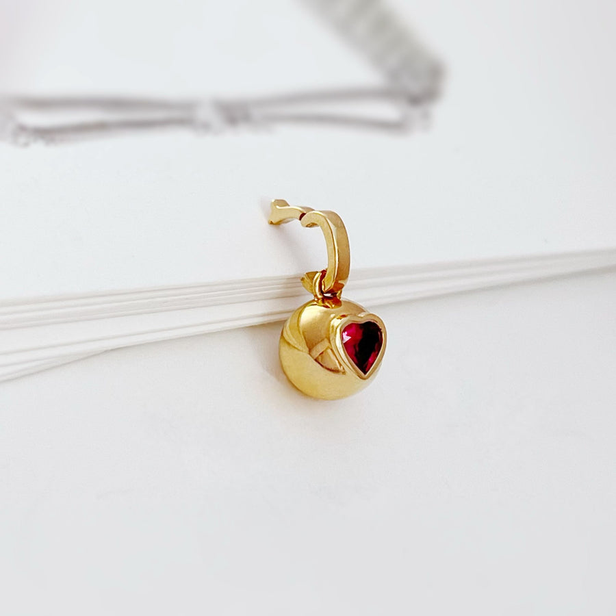 18k Natural Pigeon Blood Ruby Heart Ball Pendant