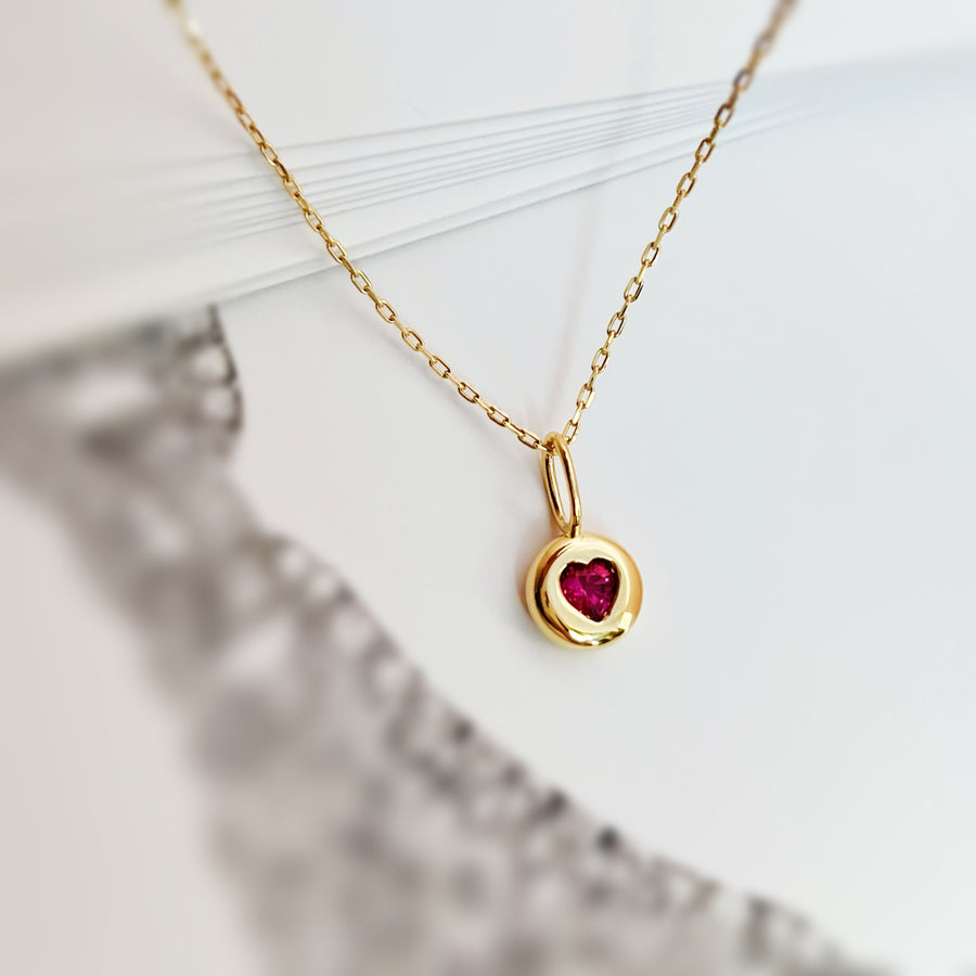 18k Soid Gold Natural Pigeon Blood Ruby Heart Pendant