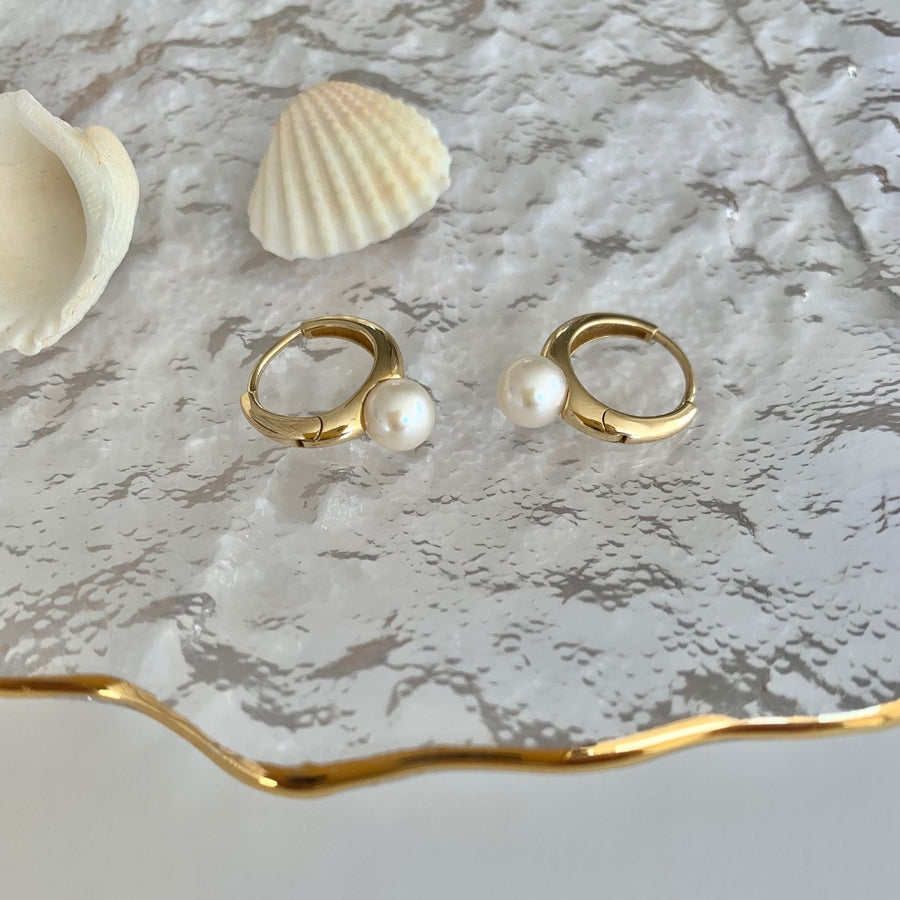 14K Solid Gold Freshwater Pearl Huggie Hoop Earrings, Real Gold Genuine Pearl Huggies, Bridal, Wedding Earrings for her