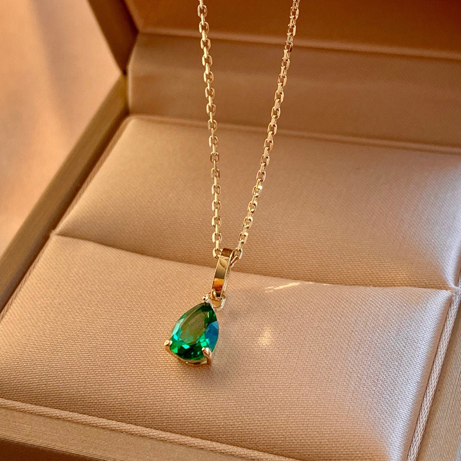 Emerald shops pendant