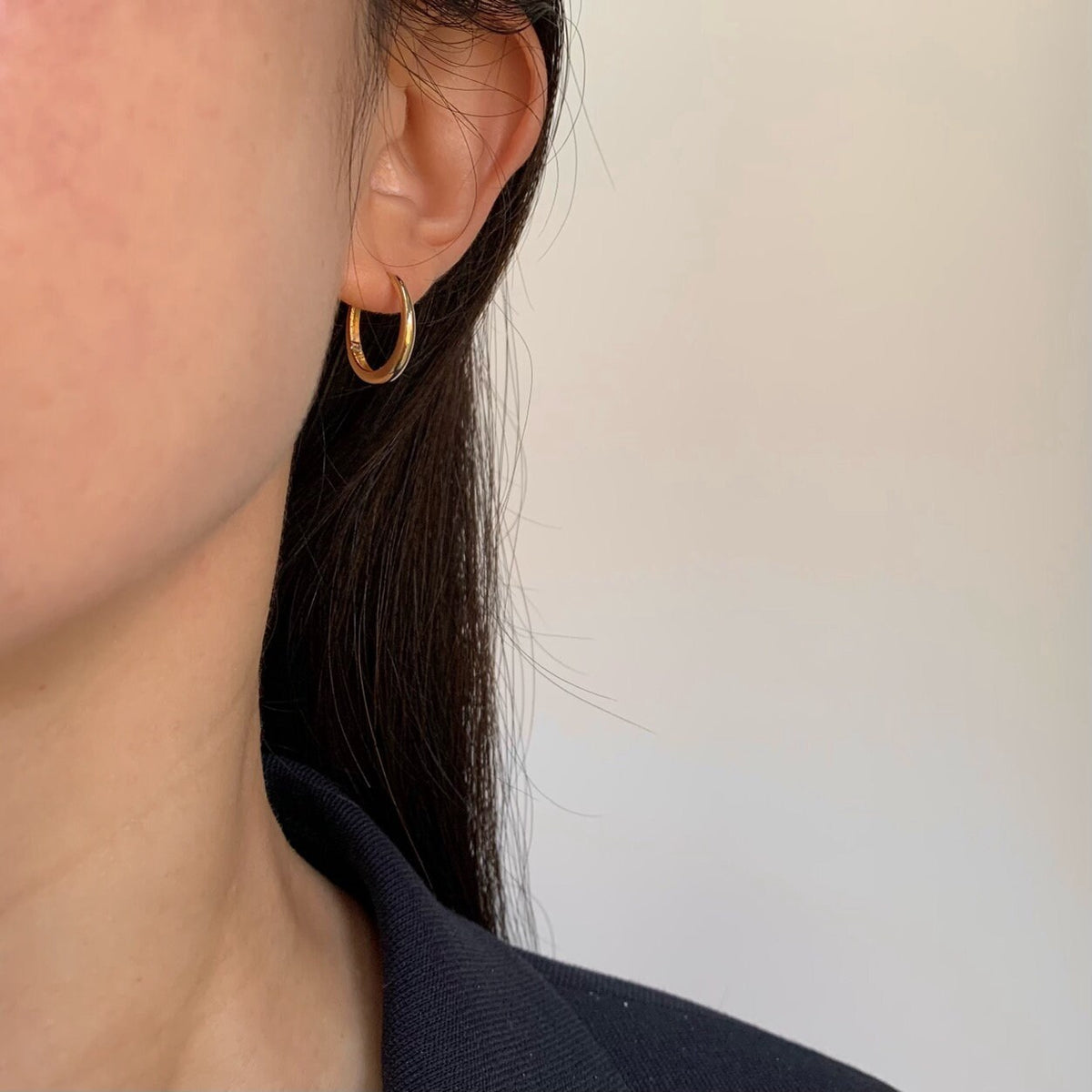 TILO JEWELRY 14K Solid Gold Flat Oval Hoop Earrings - Handmade In USA, Shiny Polished, Snap Closure
