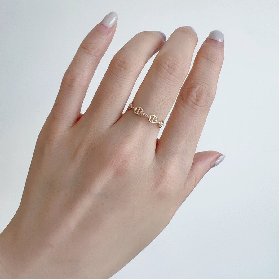 14k/18K Solid Gold Moissanite Anchor Chain Link Ring, Unique Designer Ring, Thin Stacking Ring for Women, Anniversary Ring, Gift For Her