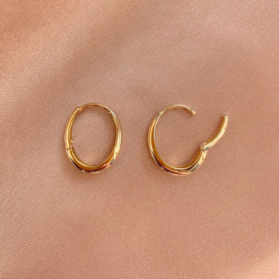 14k/18k Solid Gold Minimalist Oval Hoop Earrings