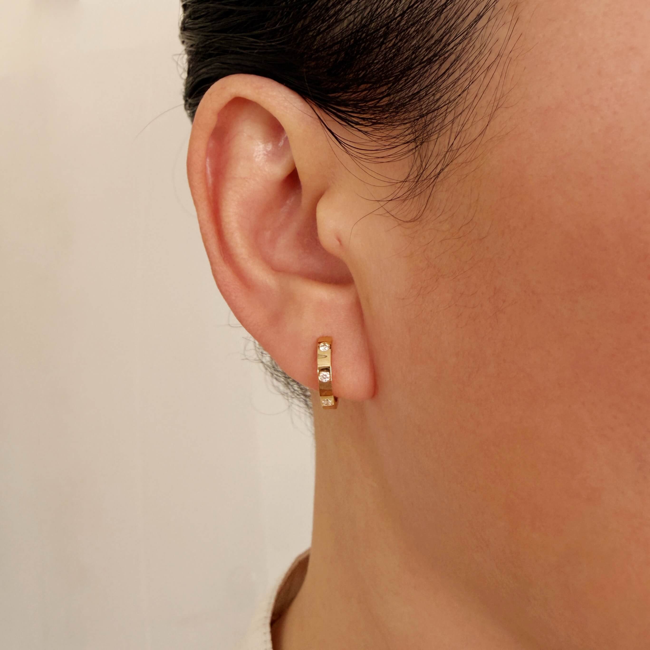 Lyra Diamond Huggies