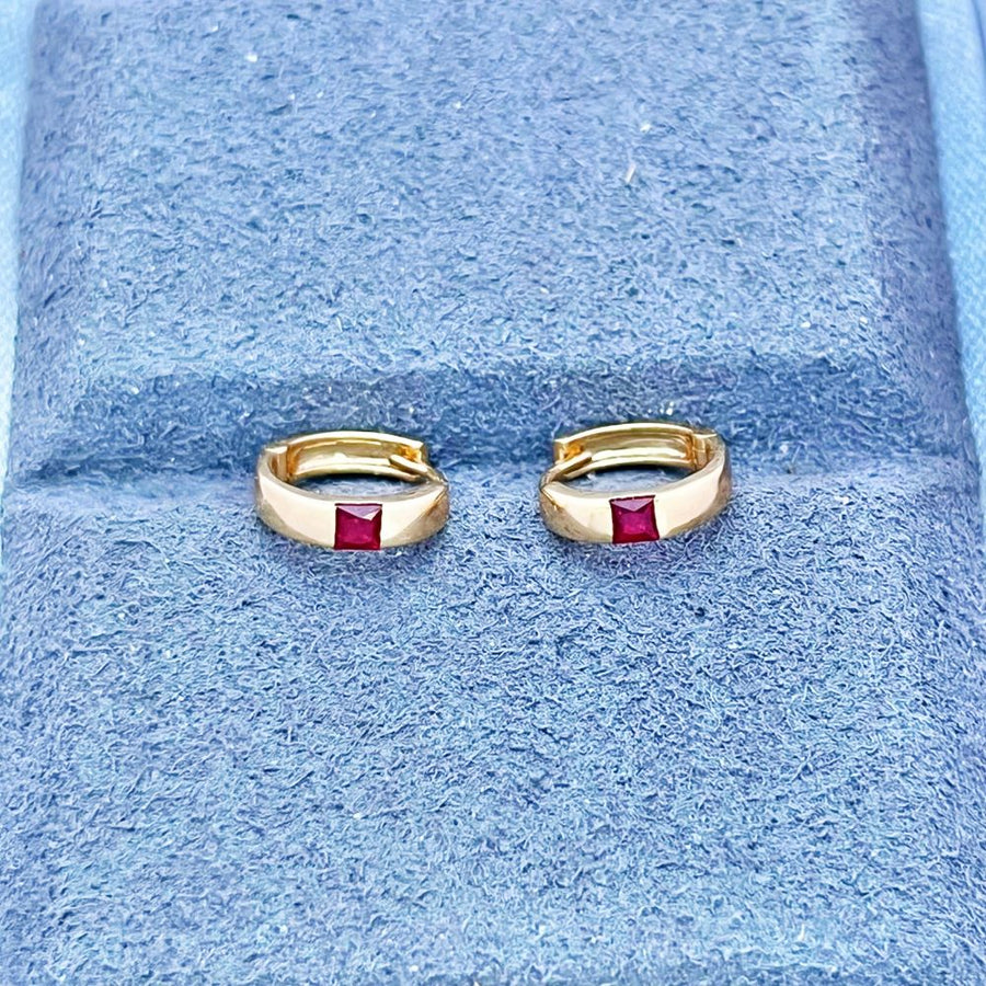 18k Natural Princess Cut Ruby Small Huggie Earrings